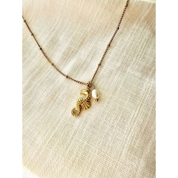 Seahorse and pearl bohemian beach necklace